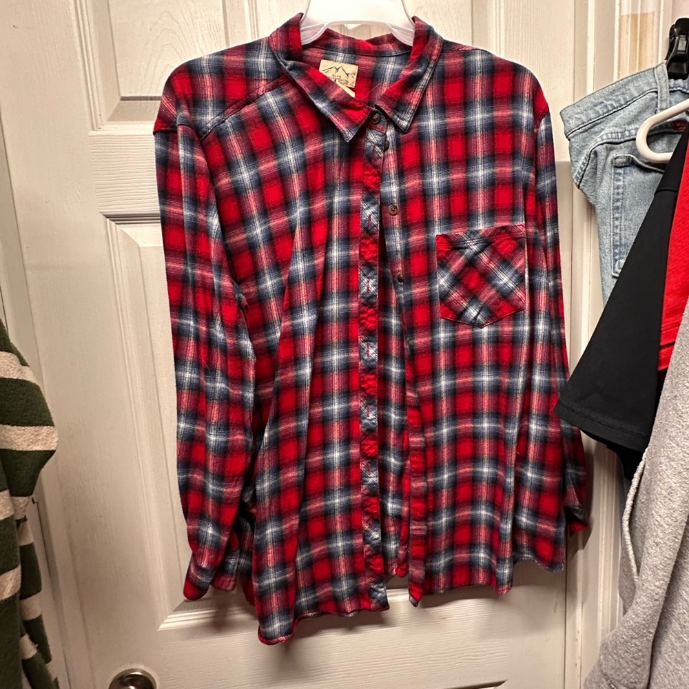 Men's Red and Blue Plaid Casual Button Down Shirt